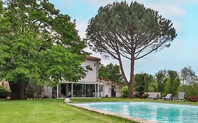 Domaine d'AROMM - Chambres d'hotes&gites - Piscine, Etangs&Animaux - Au calme